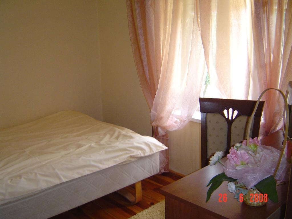 Bed & Breakfast Palacyk W Lisewie *